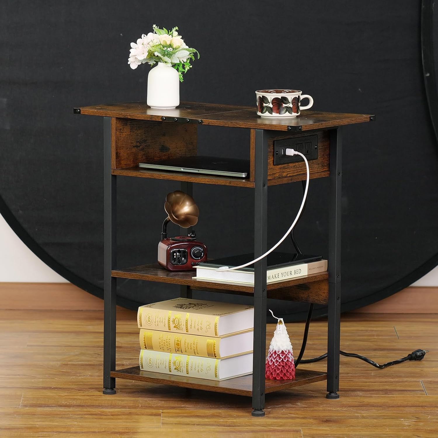 LEYAOYAO Side Table with Charging Station Set of 2，Nightstand with Open Storage Shelf,Bedside Table with USB Ports and Outlets for Living Room