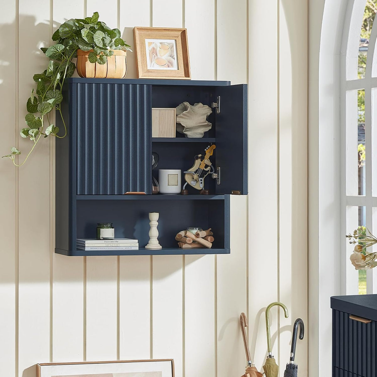 LEYAOYAO Modern Fluted Bathroom Wall Cabinet, Wall-Mounted Medicine Cabinet