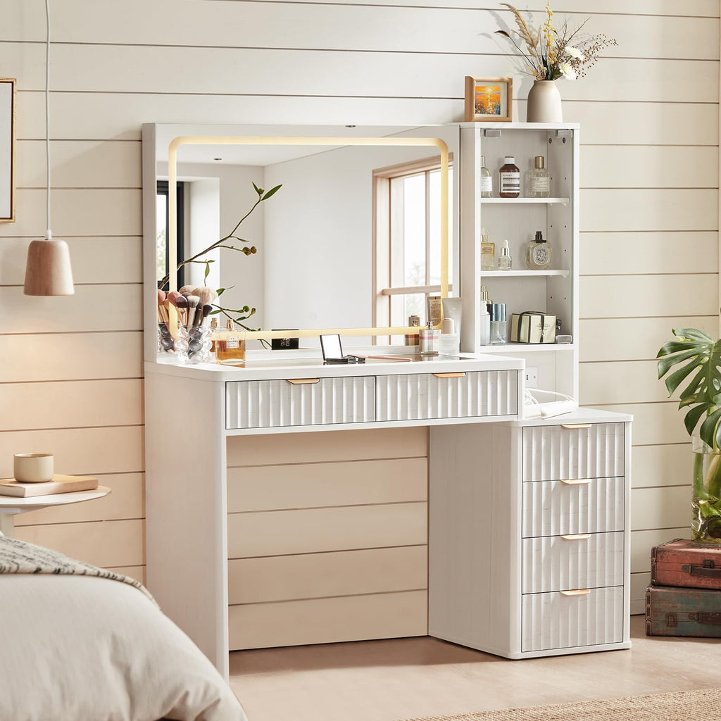 LEYAOYAO Vanity Mirror with Lights and Night Stand Sets, 43.5" Fluted Makeup Vanity with 6 Drawers and Power Outlet, 3 Drawers 23" End Side Table, Natural Wood Makeup Table Bedroom Furniture Set of 2