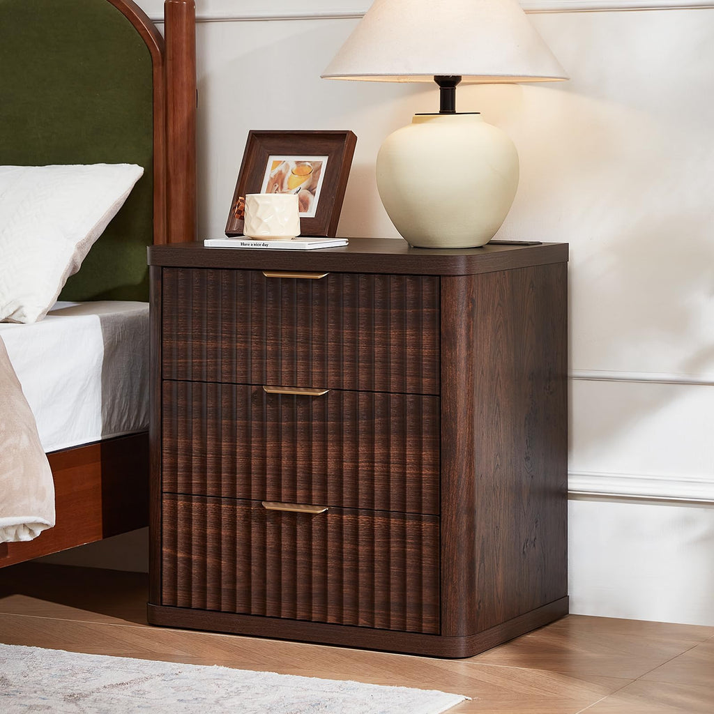 LEYAOYAO 23" Wide Fluted Night Stand with Charging Station, 3 Drawers Large End Table with Storage, LightGrey Nightstand Wood Bedside Tables, Farmhouse Cabinet Dresser for Bedroom, Closet