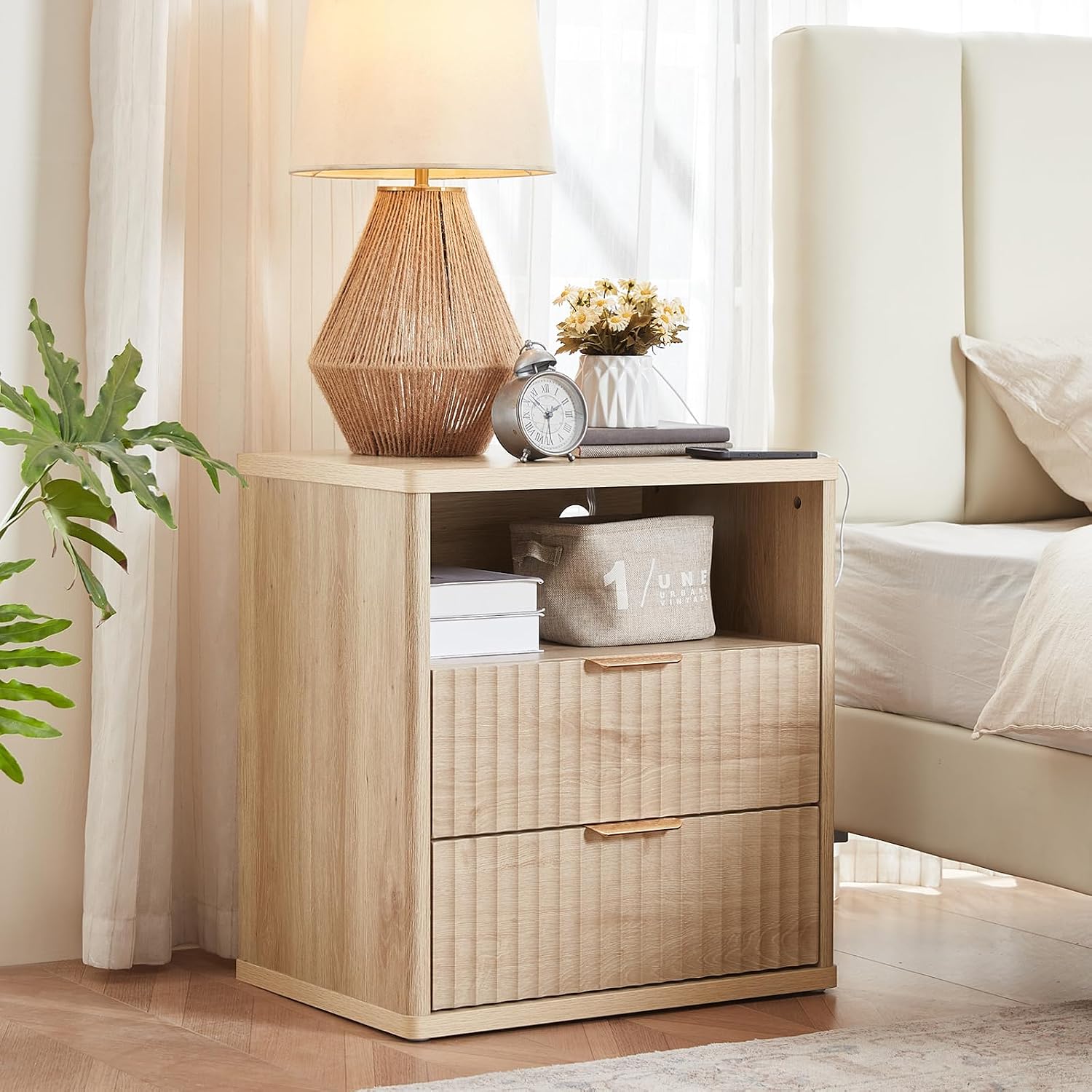LEYAOYAO 23" Wide Fluted Night Stand with Charging Station, 3 Drawers Large End Table with Storage, Natural Nightstand Wood Bedside Tables, Farmhouse Cabinet Dresser for Bedroom, Closet