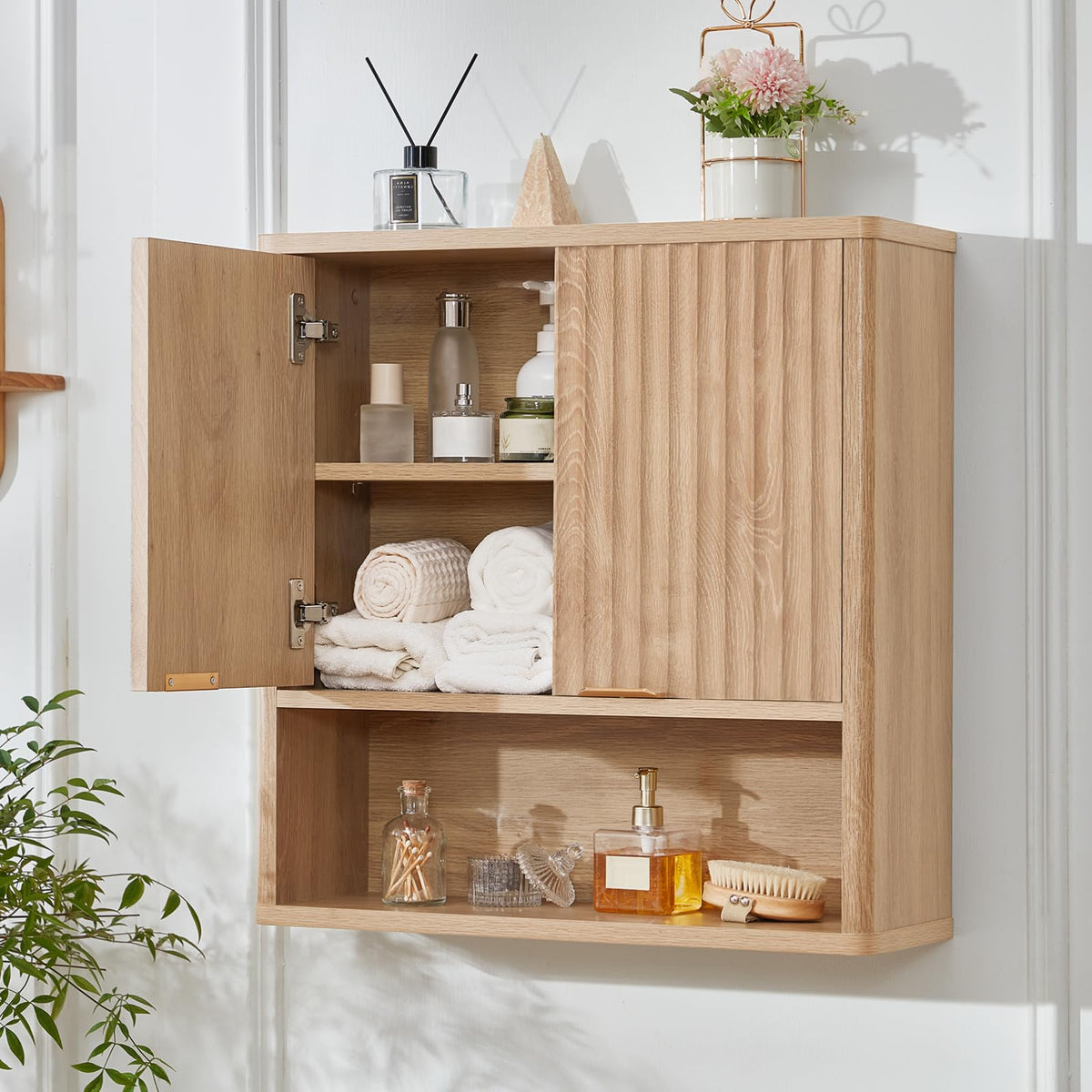 LEYAOYAO Modern Fluted Bathroom Wall Cabinet, Wall-Mounted Medicine Cabinet