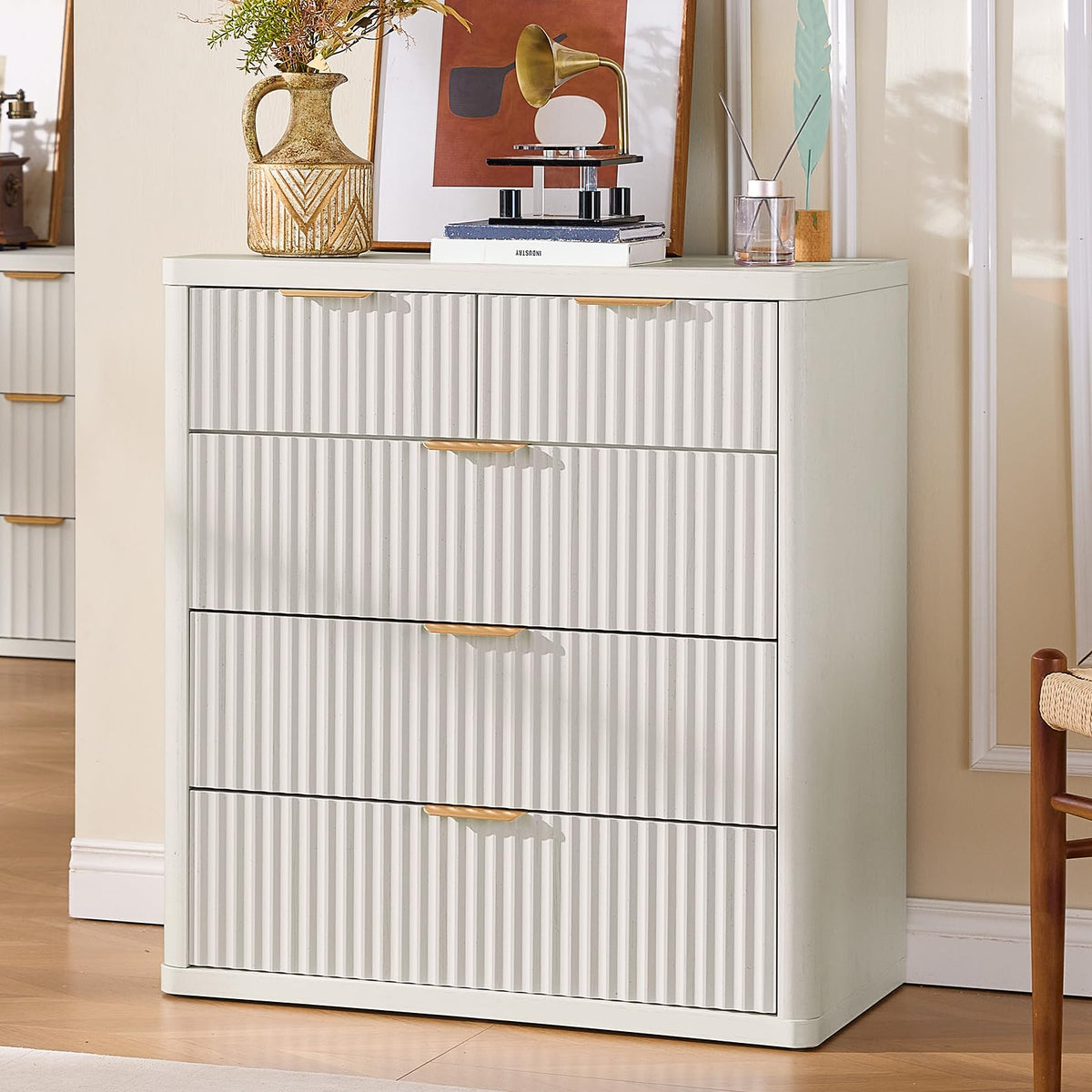 LEYAOYAO 23" Wide Fluted Night Stand with Charging Station, 3 Drawers Large End Table with Storage, LightGrey Nightstand Wood Bedside Tables, Farmhouse Cabinet Dresser for Bedroom, Closet