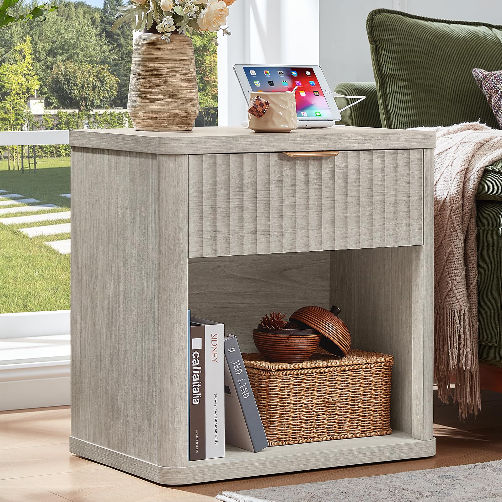 LEYAOYAO Fluted 5 Drawers Dresser for Bedroom, 41" Tall Modern Chest of Drawers with Metal Handle, Curved Profile Design,Natural Wood Drawer Organizer for Bedroom, Living Room, Hallway, Entryway