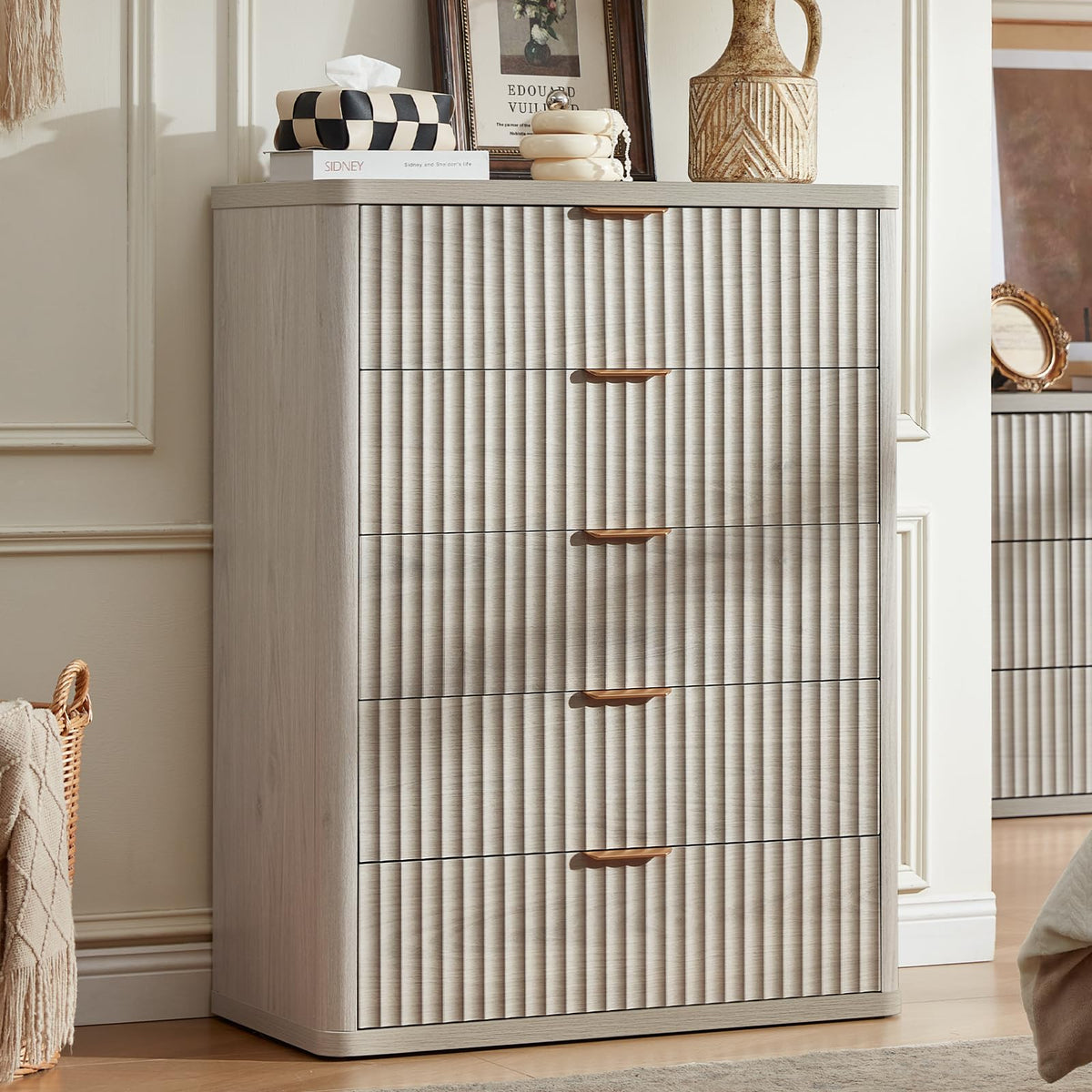 LEYAOYAO Fluted 5 Drawers Dresser for Bedroom, 41" Tall Modern Chest of Drawers with Metal Handle, Curved Profile Design,Natural Wood Drawer Organizer for Bedroom, Living Room, Hallway, Entryway