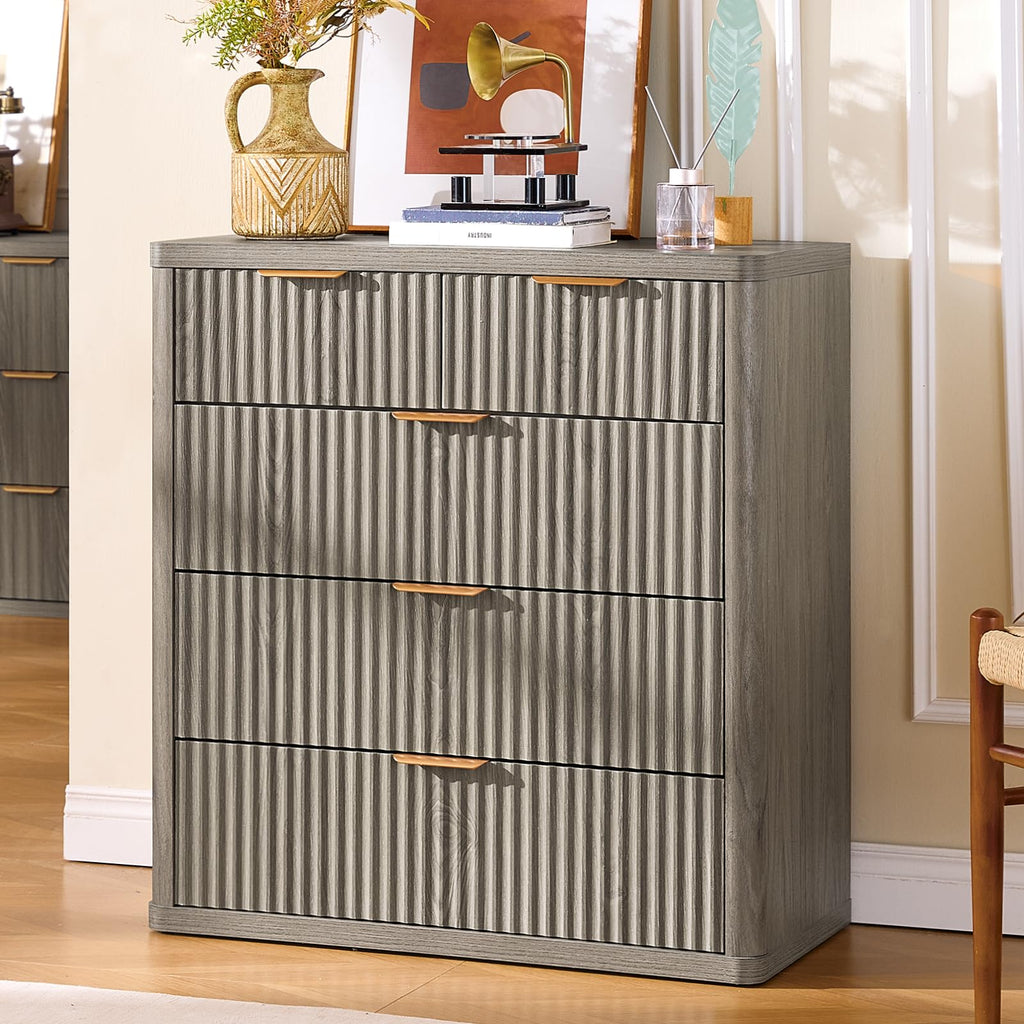 LEYAOYAO 23" Wide Fluted Night Stand with Charging Station, 3 Drawers Large End Table with Storage, LightGrey Nightstand Wood Bedside Tables, Farmhouse Cabinet Dresser for Bedroom, Closet