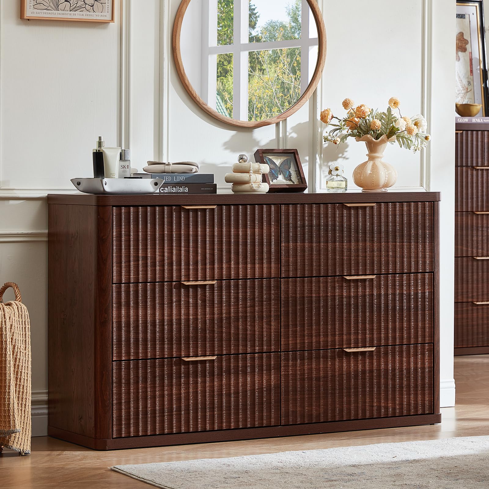 LEYAOYAO Fluted 5 Drawers Dresser for Bedroom, 41" Tall Modern Chest of Drawers with Metal Handle, Curved Profile Design,Natural Wood Drawer Organizer for Bedroom, Living Room, Hallway, Entryway