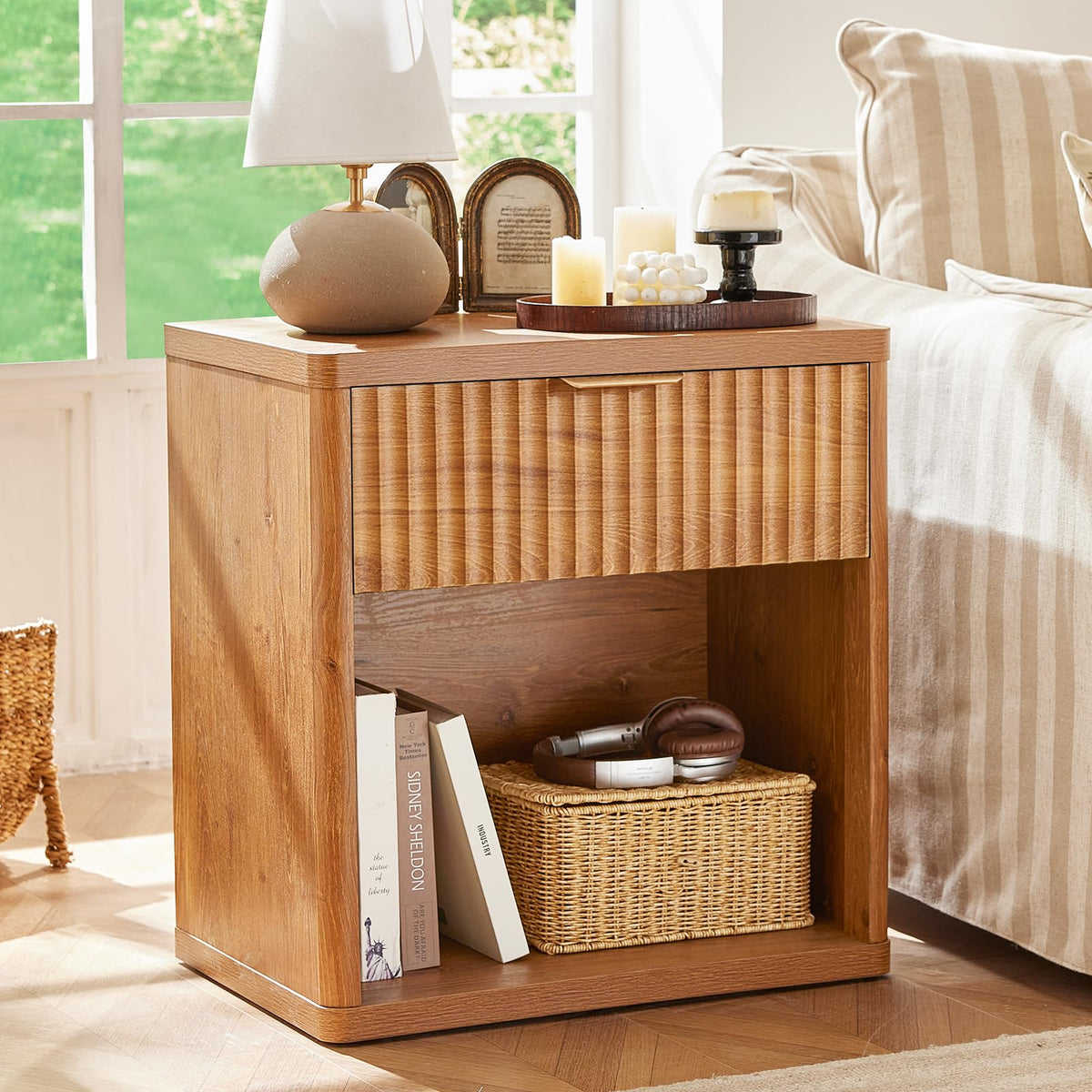 LEYAOYAO Fluted 5 Drawers Dresser for Bedroom, 41" Tall Modern Chest of Drawers with Metal Handle, Curved Profile Design,Natural Wood Drawer Organizer for Bedroom, Living Room, Hallway, Entryway