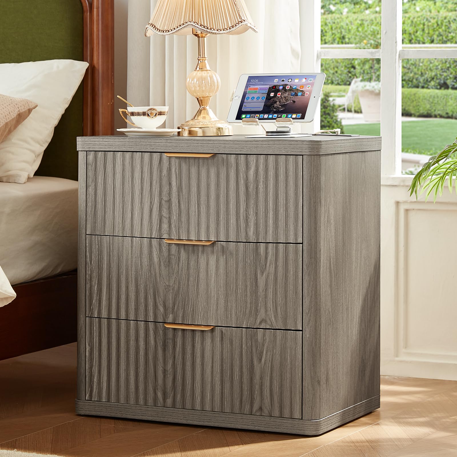 LEYAOYAO 23" Wide Fluted Night Stand with Charging Station, 3 Drawers Large End Table with Storage, LightGrey Nightstand Wood Bedside Tables, Farmhouse Cabinet Dresser for Bedroom, Closet