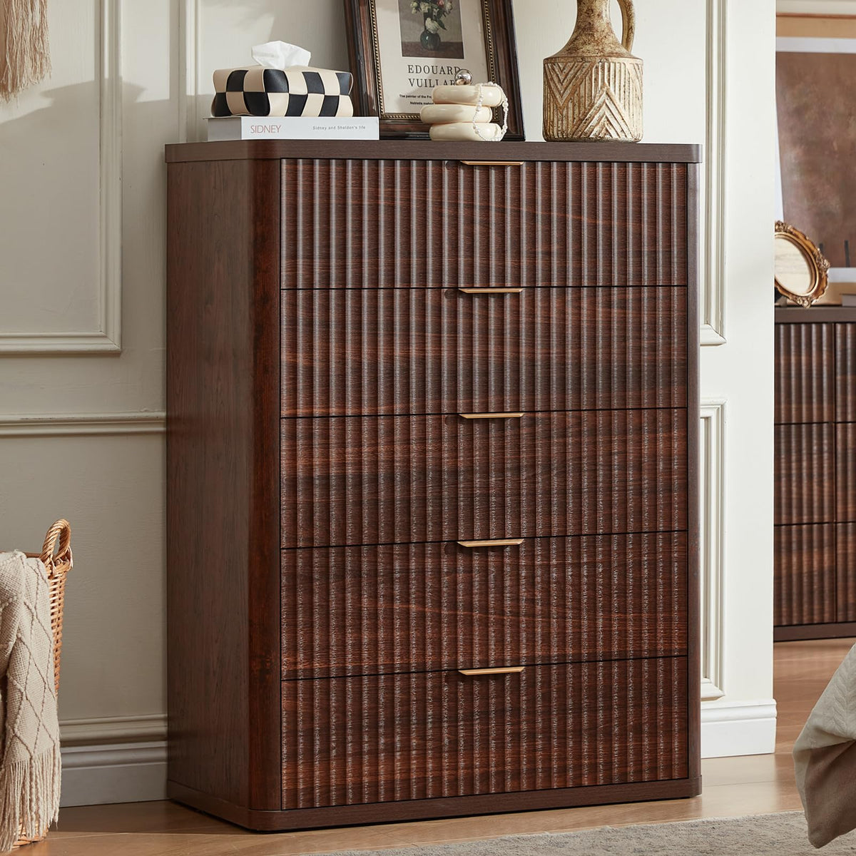 LEYAOYAO Fluted 5 Drawers Dresser for Bedroom, 41" Tall Modern Chest of Drawers with Metal Handle, Curved Profile Design,Natural Wood Drawer Organizer for Bedroom, Living Room, Hallway, Entryway