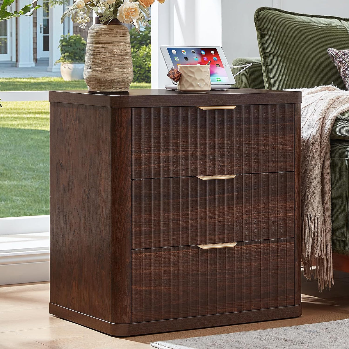 LEYAOYAO 23" Wide Fluted Night Stand with Charging Station, 3 Drawers Large End Table with Storage, Natural Nightstand Wood Bedside Tables, Farmhouse Cabinet Dresser for Bedroom, Closet