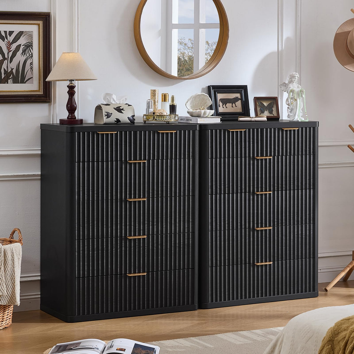 LEYAOYAO 23" Wide Fluted Night Stand with Charging Station, 3 Drawers Large End Table with Storage, LightGrey Nightstand Wood Bedside Tables, Farmhouse Cabinet Dresser for Bedroom, Closet