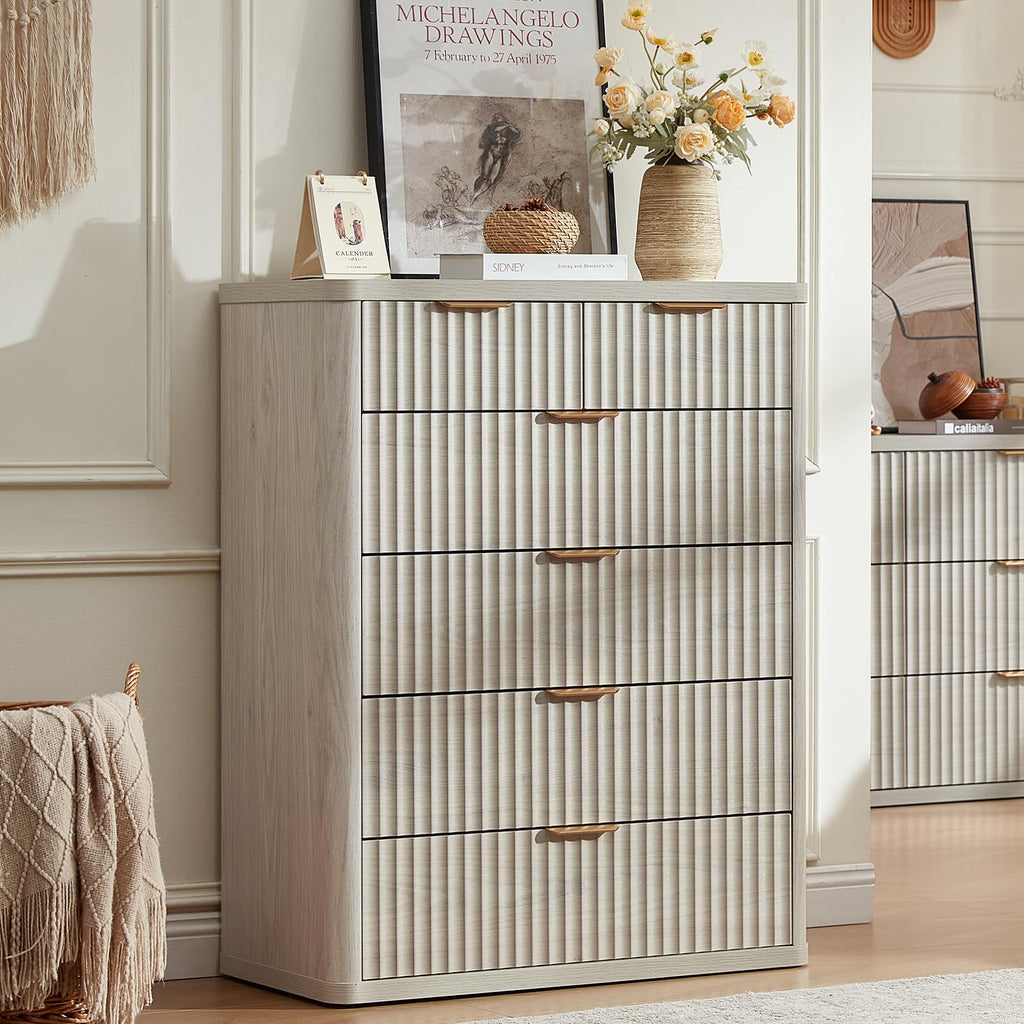 LEYAOYAO 23" Wide Fluted Night Stand with Charging Station, 3 Drawers Large End Table with Storage, LightGrey Nightstand Wood Bedside Tables, Farmhouse Cabinet Dresser for Bedroom, Closet